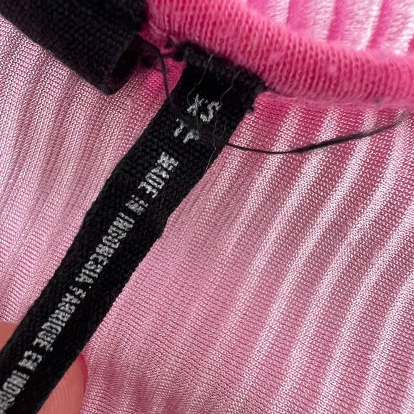 UO Out From Under XS Pink Velvet Bell Sleeve Crop Top Ribbed Square Neck Y2K - Picture 5 of 14